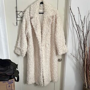 AsYou Elegant Cream Teddy Winter Coat Size 10